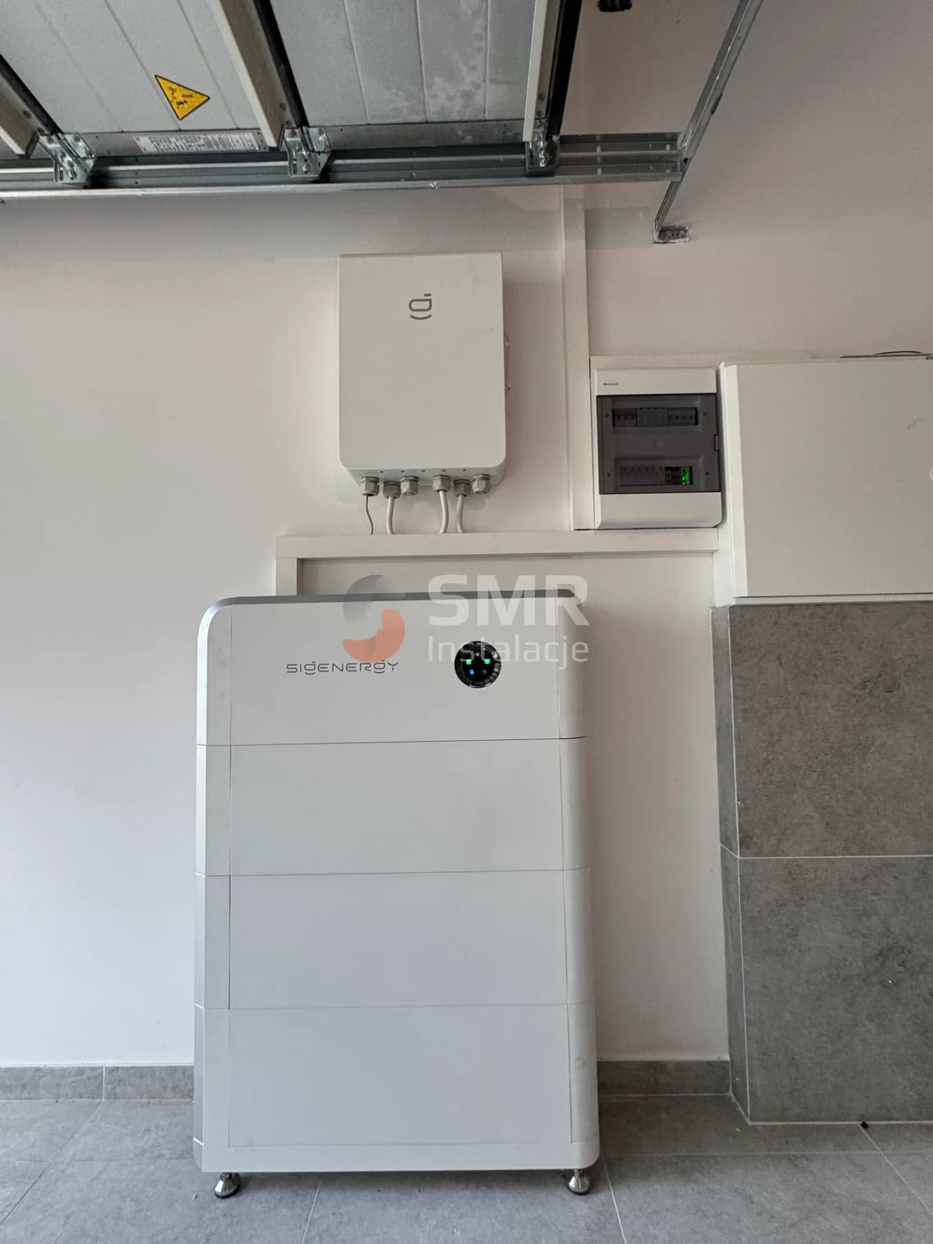 Falownik SigenStor z magazynem energii 27 kWh, Sulejówek