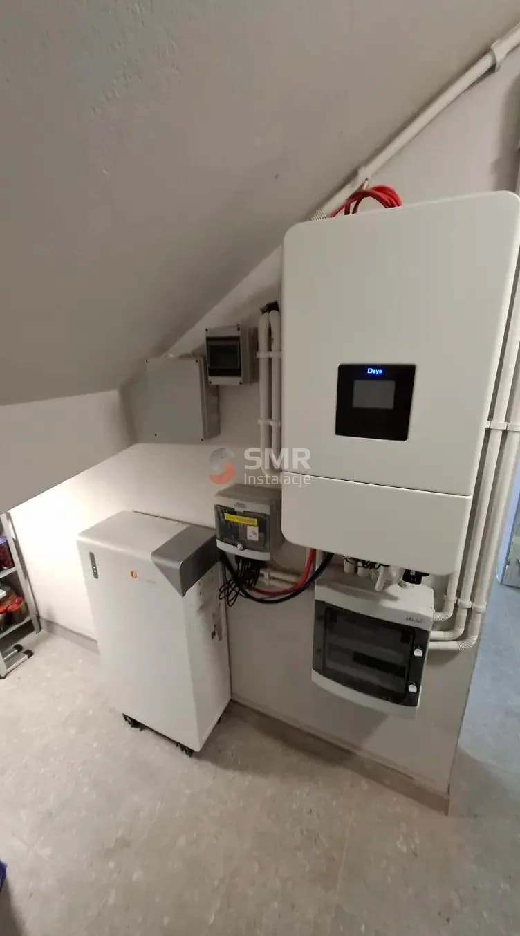 Magazyn energii 16 kWh - kompletna instalacja w garażu, Płock