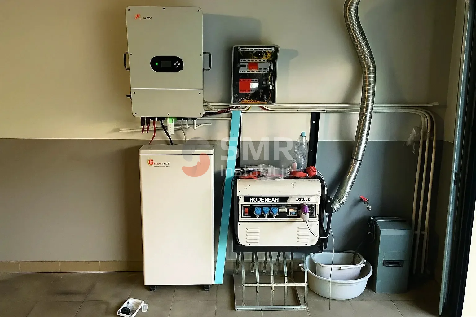 Falownik hybrydowy z magazynem energii 10 kWh + backup - Kampinos